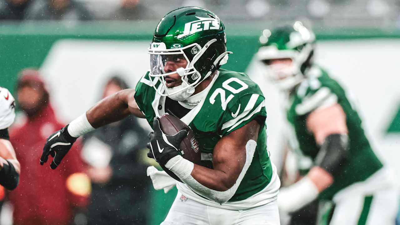 Breece Hall Earns a Spot in ESPN’s Top 10 Running Backs List as Jets Training Camp Nears