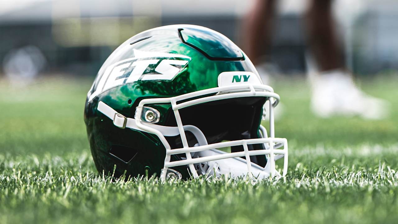 Where Are They Now: Matthew Hatchette returns to the story of a Jets receiver-building plan from Terry Bradway’s start