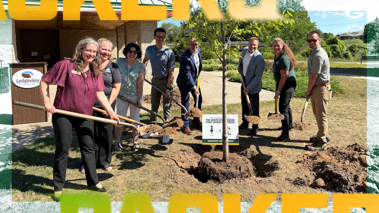 Packers mark 16th year of “First Downs for Trees,” planting 394 trees at Ledgeview Park