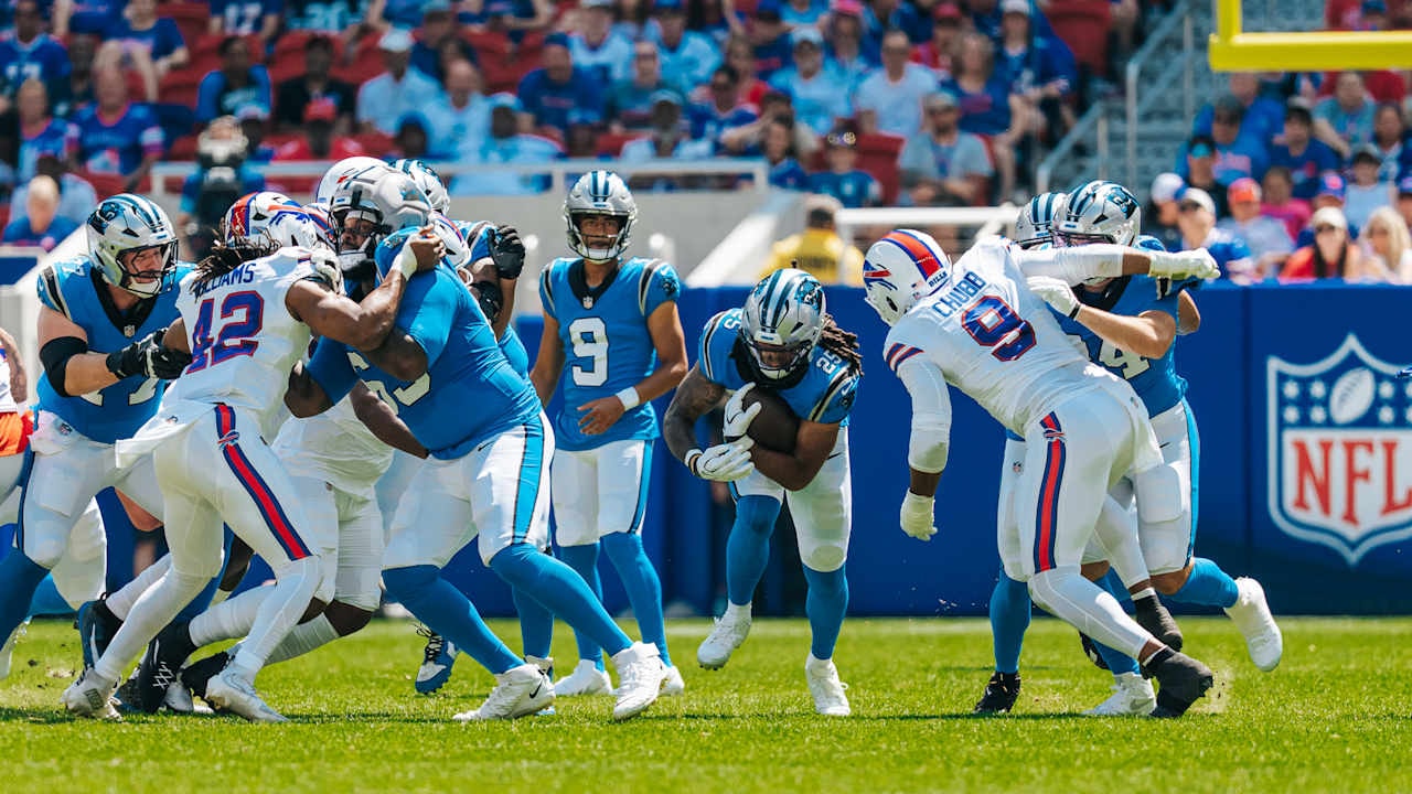 Jonathon Brooks plays into the second quarter in Panthers’ preseason debut, getting touches early