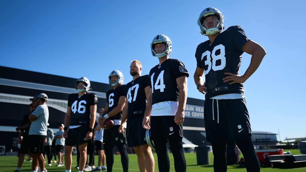 AJ Cole leans into leadership role as Raiders’ special teams build chemistry in camp