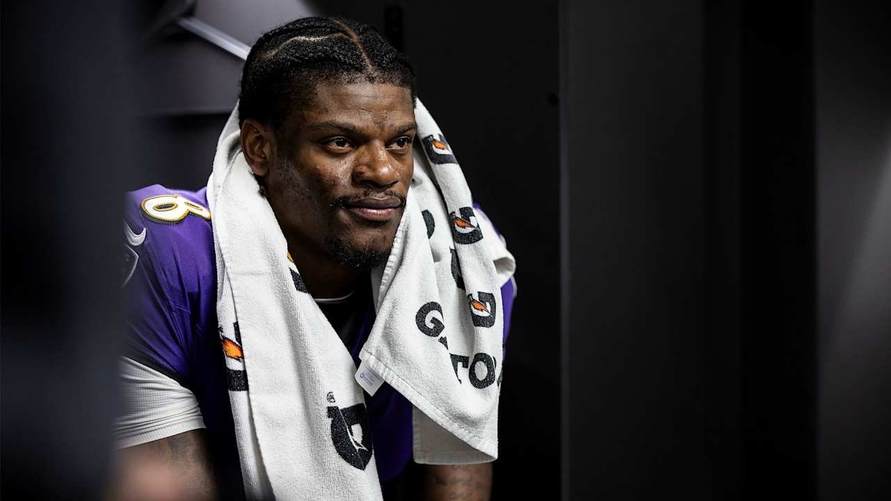 Lamar Jackson drops to No. 69 on NFL Top 100 list, a steep fall for a two-time MVP