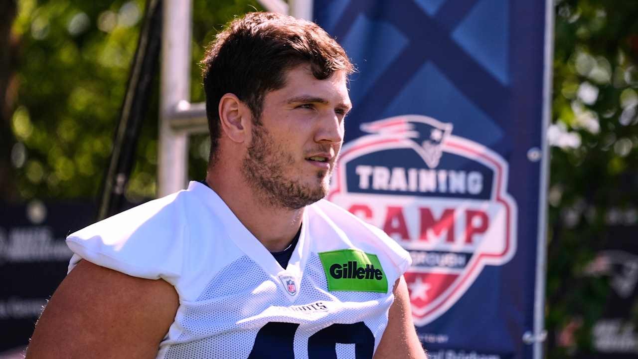 Seahawks Add Fullback Brock Lampe, Waiving Tight End Lance Mason for Roster Spot