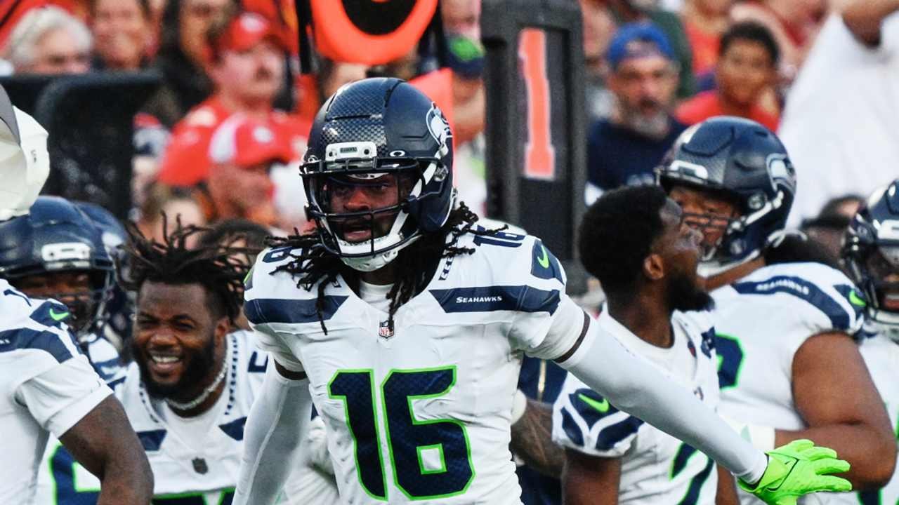 Trevon Diggs returns to the field for Seahawks, ready to contribute after long wait