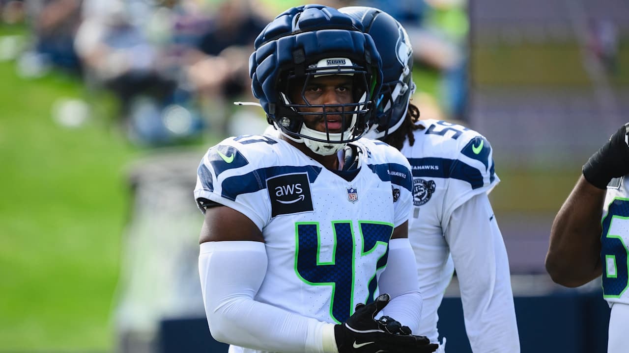 Seahawks Add Josh Ross to Practice Squad, Bolstering Off-Ball Linebacker Depth