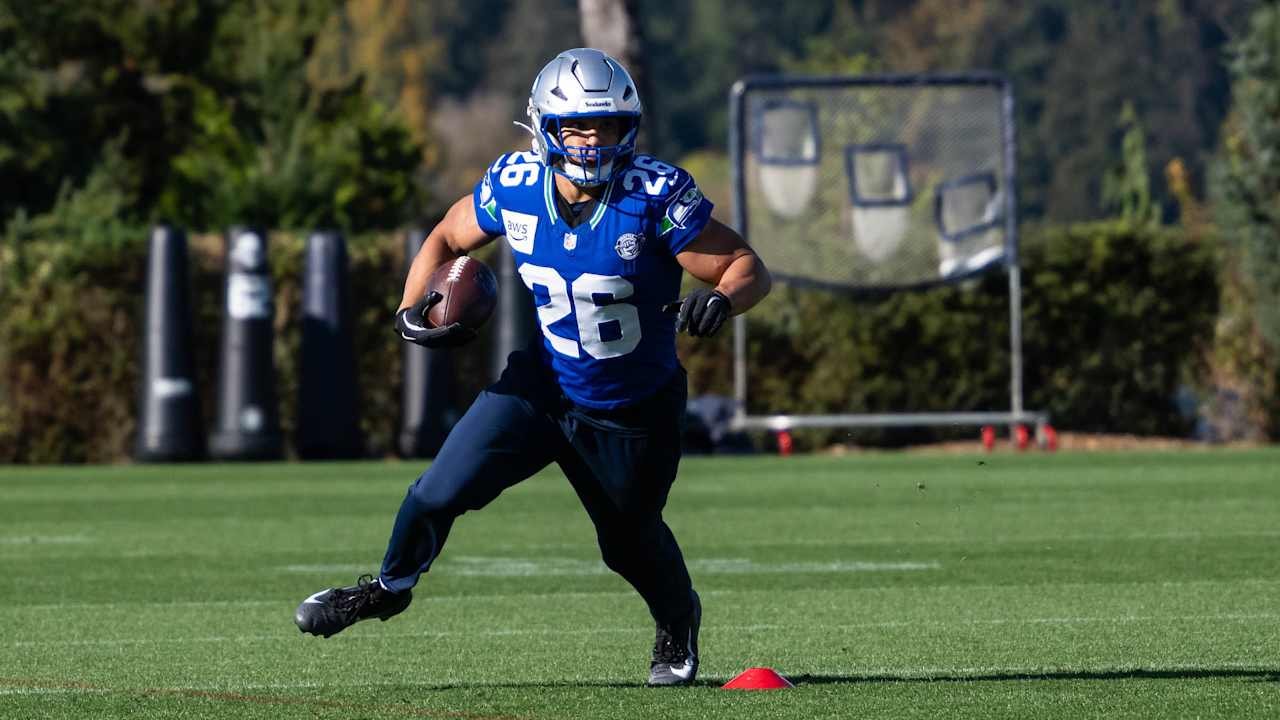 Seahawks’ Zach Charbonnet ruled out, Mike Macdonald outlines Week 7 injury status vs. Chiefs