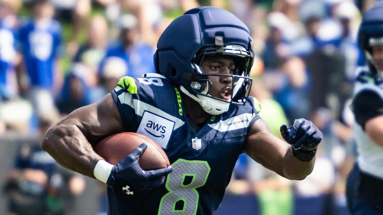Seahawks Coach Mike Macdonald Gives Update on First-Round Rookie RB Jadarian Price After He Sits Out Football Fest Practice