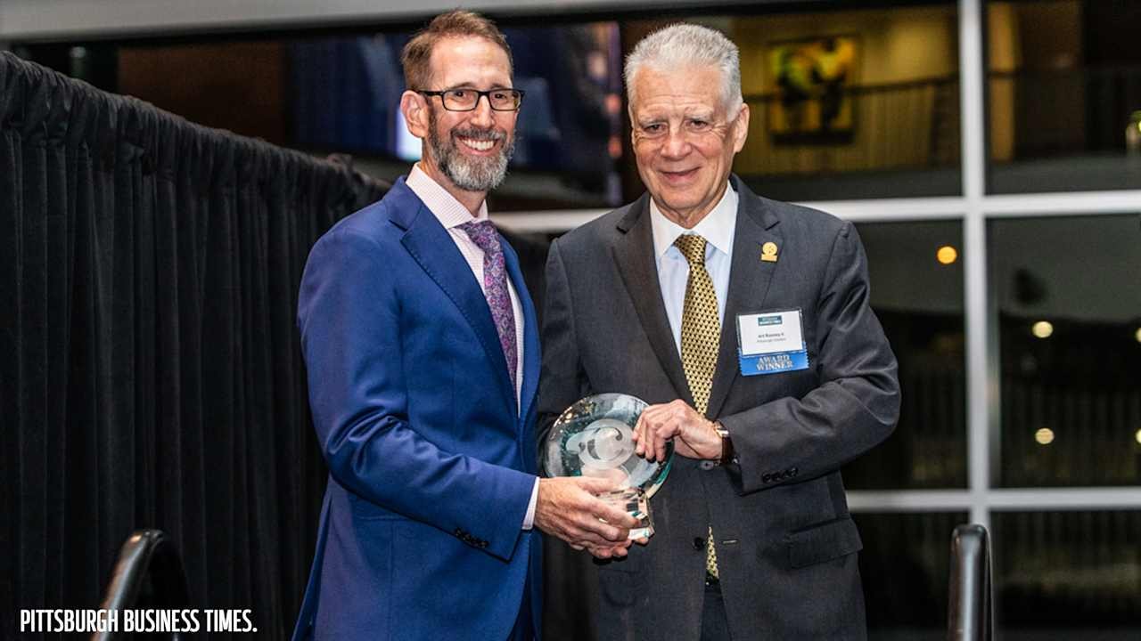 Art Rooney II earns Pittsburgh Business Times’ Impact Award at C-suite Awards dinner