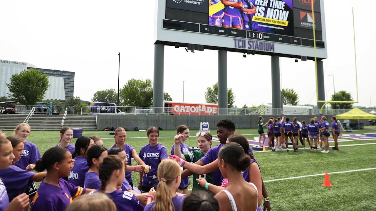 Vikings and Hy-Vee Team Up for Girls Flag Football Clinic in Eagan, With a Special Moment for Player of the Year