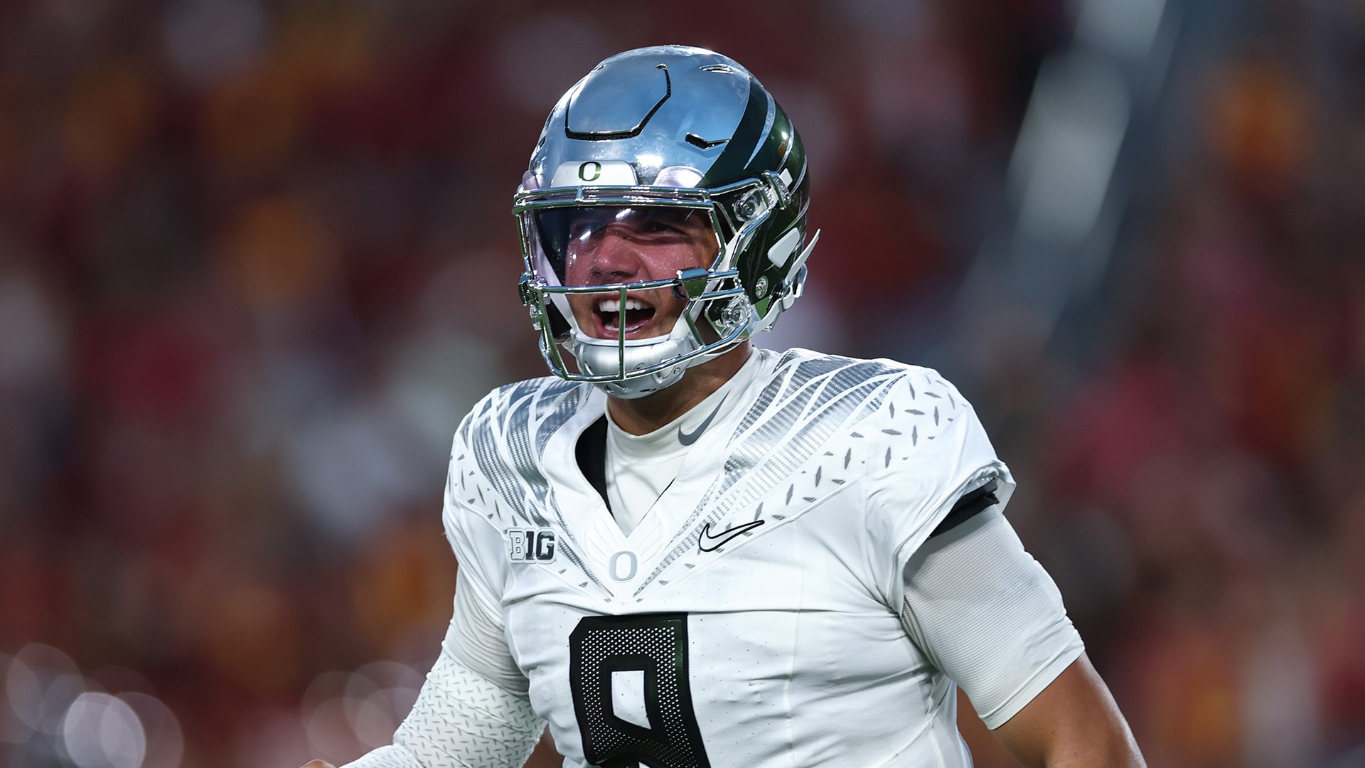 Dylan Raiola gets first Oregon start as Dante Moore remains in concussion protocol vs UCLA