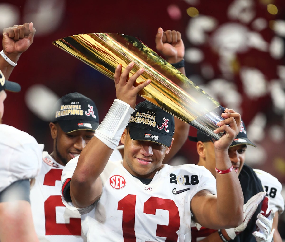 New docuseries footage captures Nick Saban telling Tua Tagovailoa about the QB change in the 2017 CFP title game
