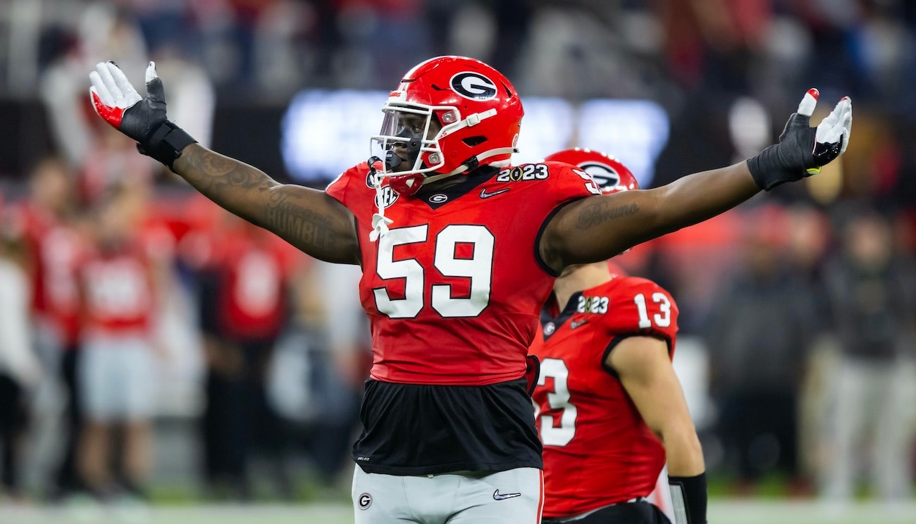Former Georgia offensive tackle Broderick Jones is reportedly headed to a new NFL team after a trade