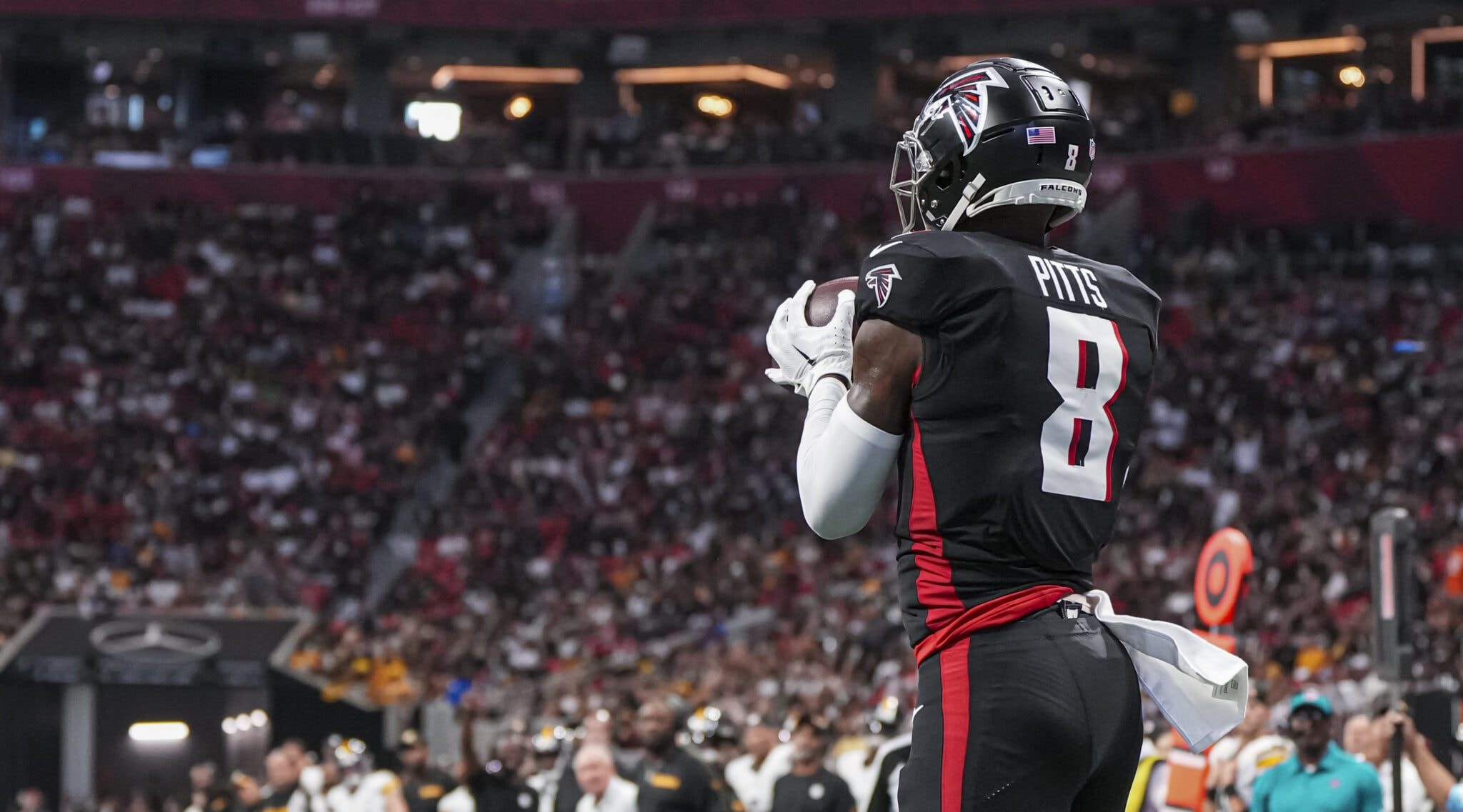 Kyle Pitts, Florida product, agrees to 3-year contract with Atlanta Falcons
