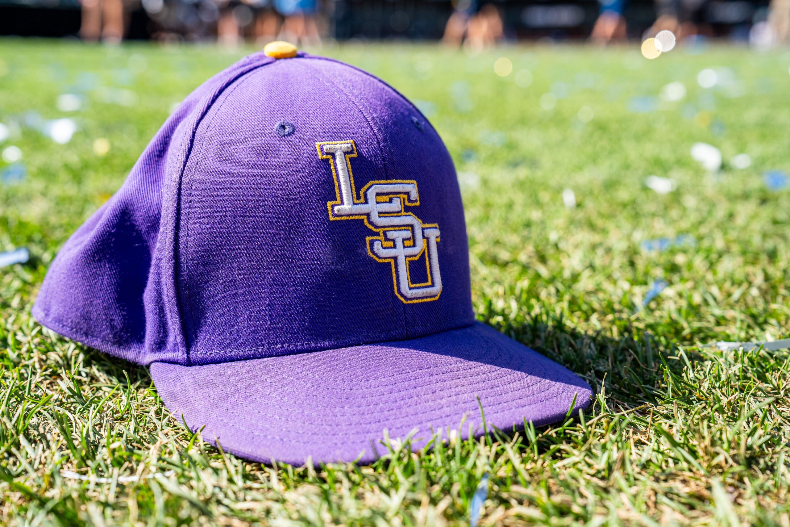 LSU baseball lands transfer commitment from elite outfielder for 2027 class