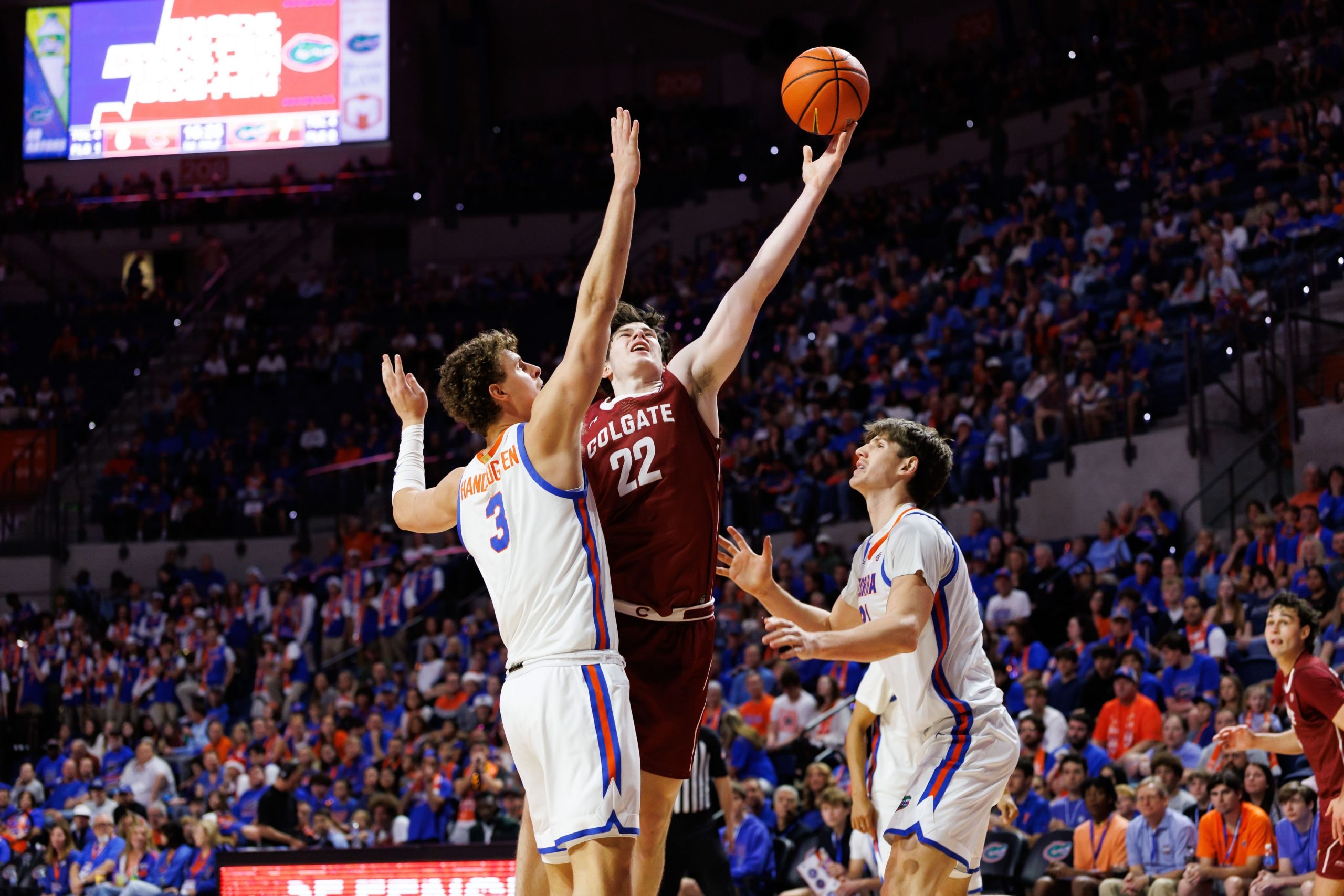 Micah Handlogten, a 7-foot-1 Florida center, reportedly commits to Ole Miss
