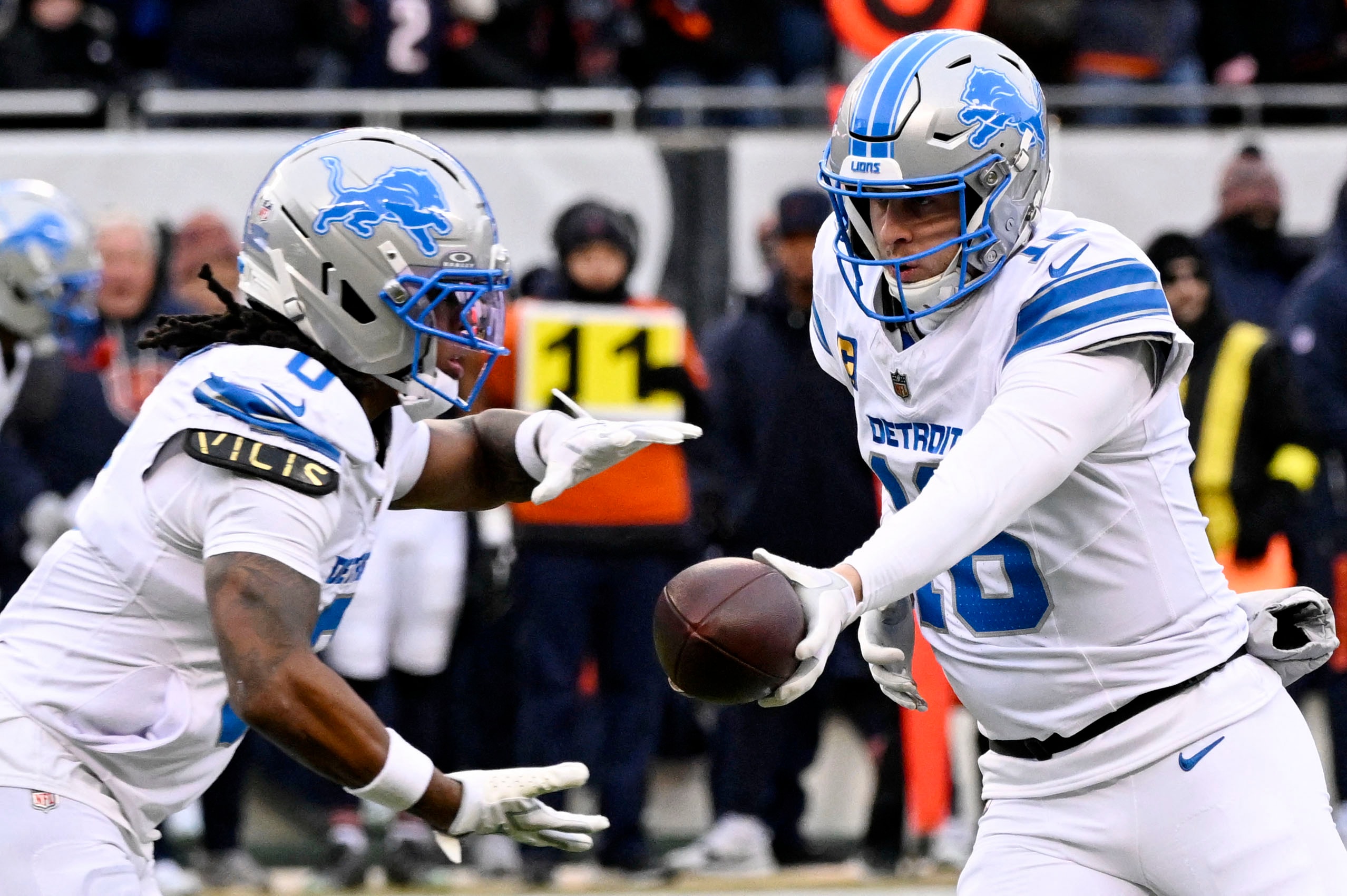 Dan Campbell says he’s “not even sweating” Jahmyr Gibbs’ absence from Lions practice
