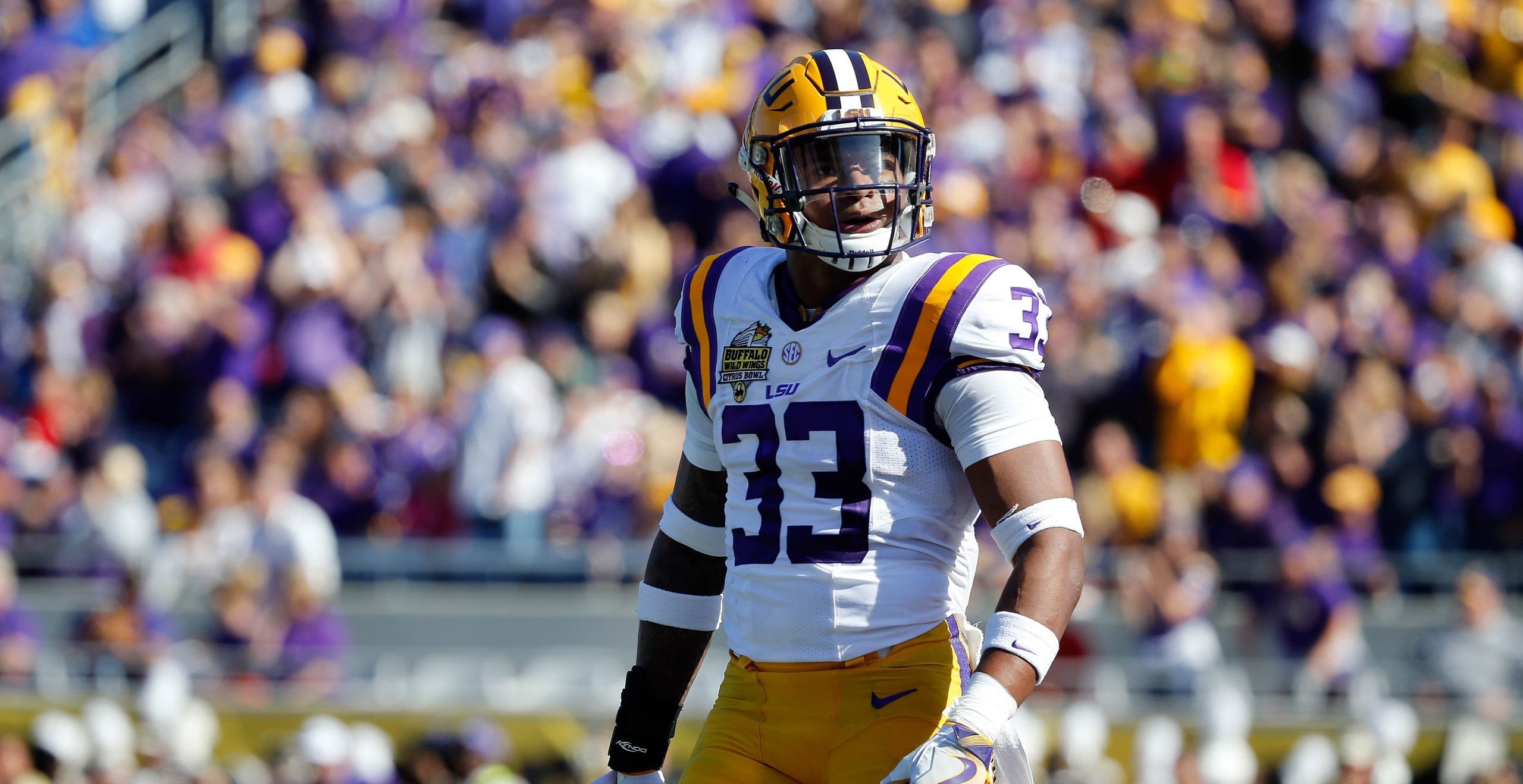 Jamal Adams, LSU alumnus and former NFL safety, injures right knee in Vikings’ preseason game vs. Giants