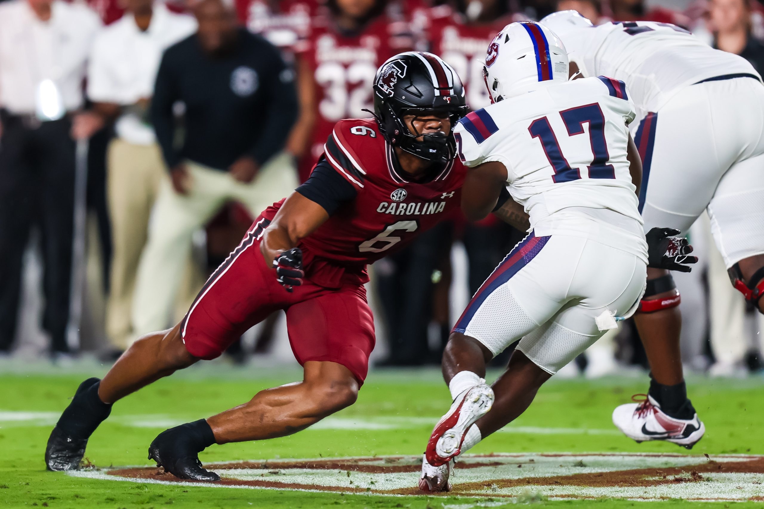 Shane Beamer updates South Carolina’s injury situation for Jacarrius Peak, Dylan Stewart and others