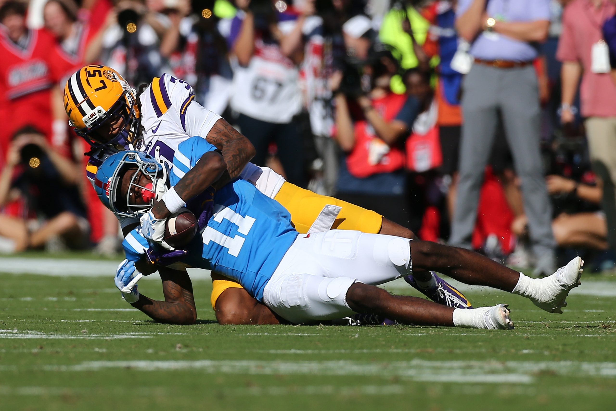 DJ Pickett addresses LSU’s No. 5 jersey controversy involving Jayden Daniels