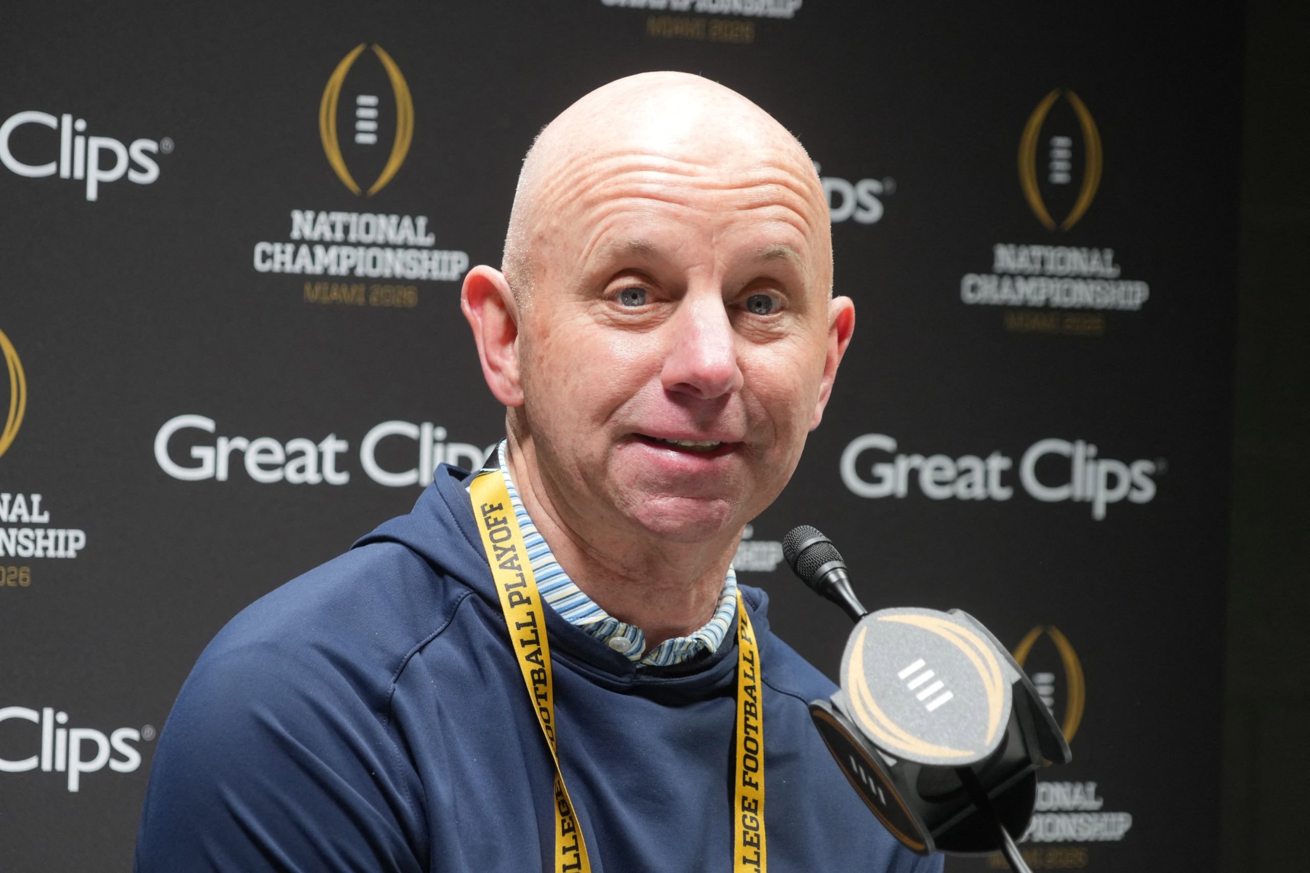 Sean McDonough calls out an SEC stadium for having the worst broadcast booth in college football
