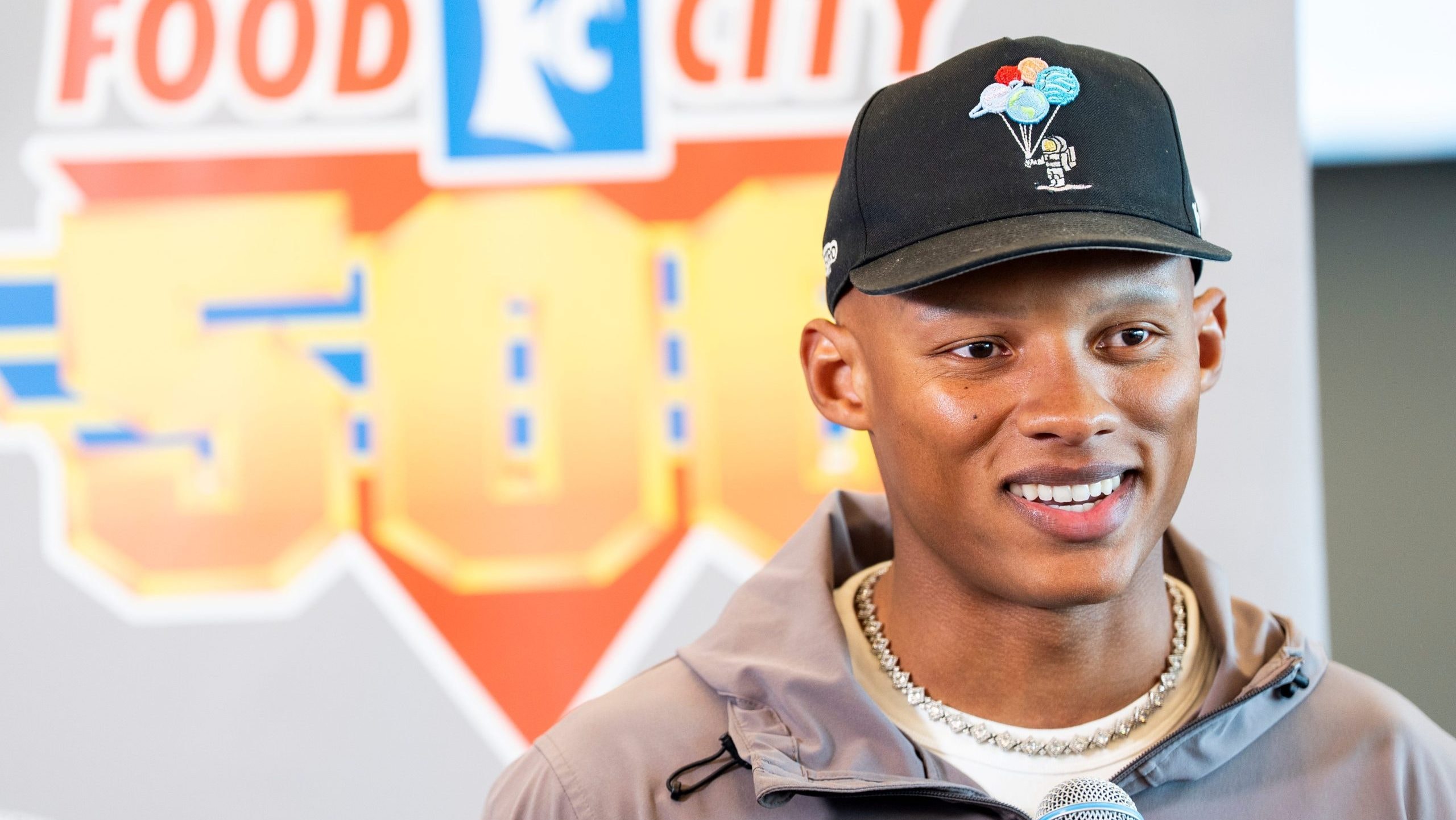 Josh Dobbs reportedly gets another NFL chance, returning to a familiar stop