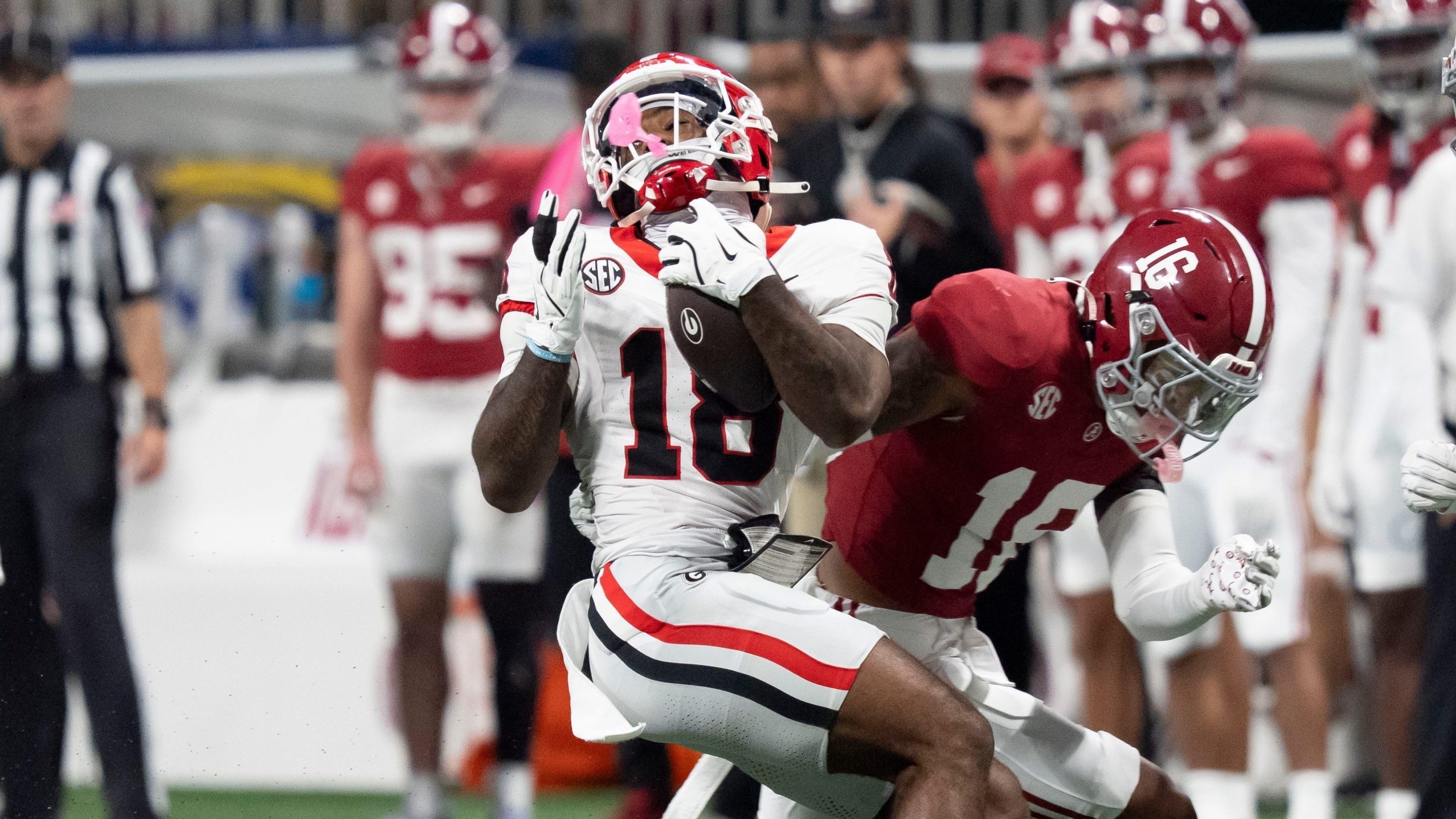 Sacovie White-Helton’s muffed punt for Georgia turns into an emotional moment on the sideline